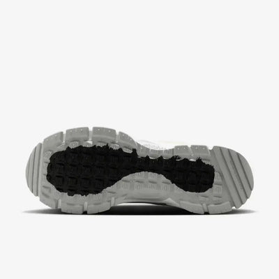 Nike Zoom Vomero Roam White Phantom