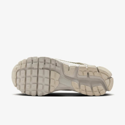 Nike Zoom Vomero 5 Neutral Olive
