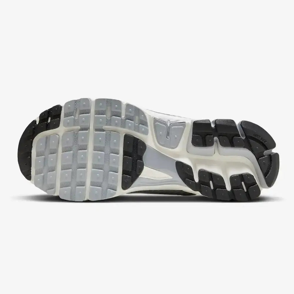 Nike Zoom Vomero 5 Wolf Grey