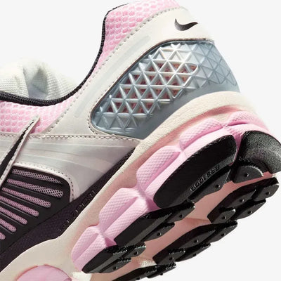 Nike Zoom Vomero 5 Pink Foam Phantom Metallic Platinum Black