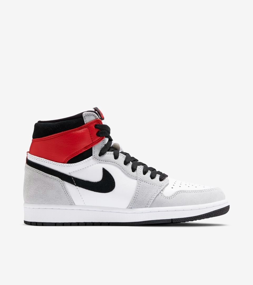 Jordan 1 Retro High Light Smoke Grey