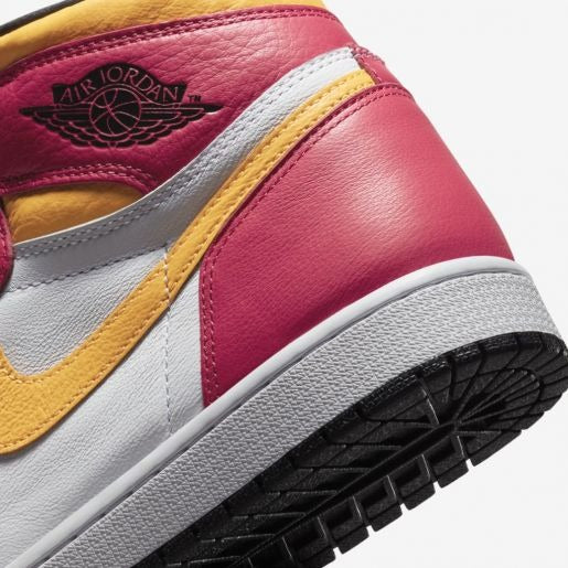 Jordan 1 Retro High OG Light Fusion Red
